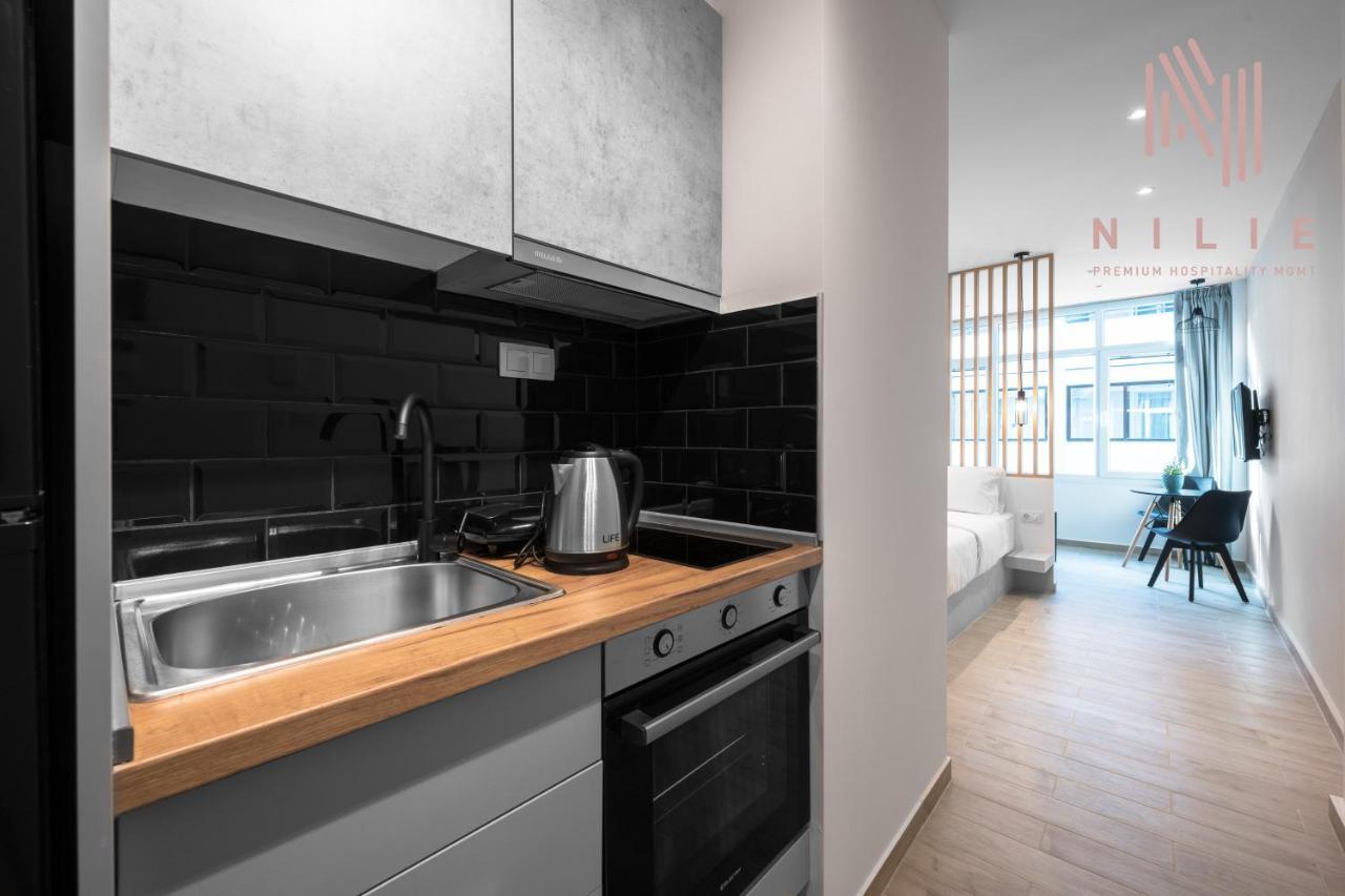 V1 Boutique Rooms, Nilie Hospitality Mgmt Солун Екстериор снимка